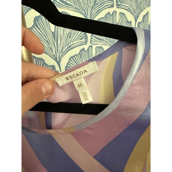 ESCADA 100% Silk Pastel Colored Blouse Sz. 44 - Picture 7 of 8
